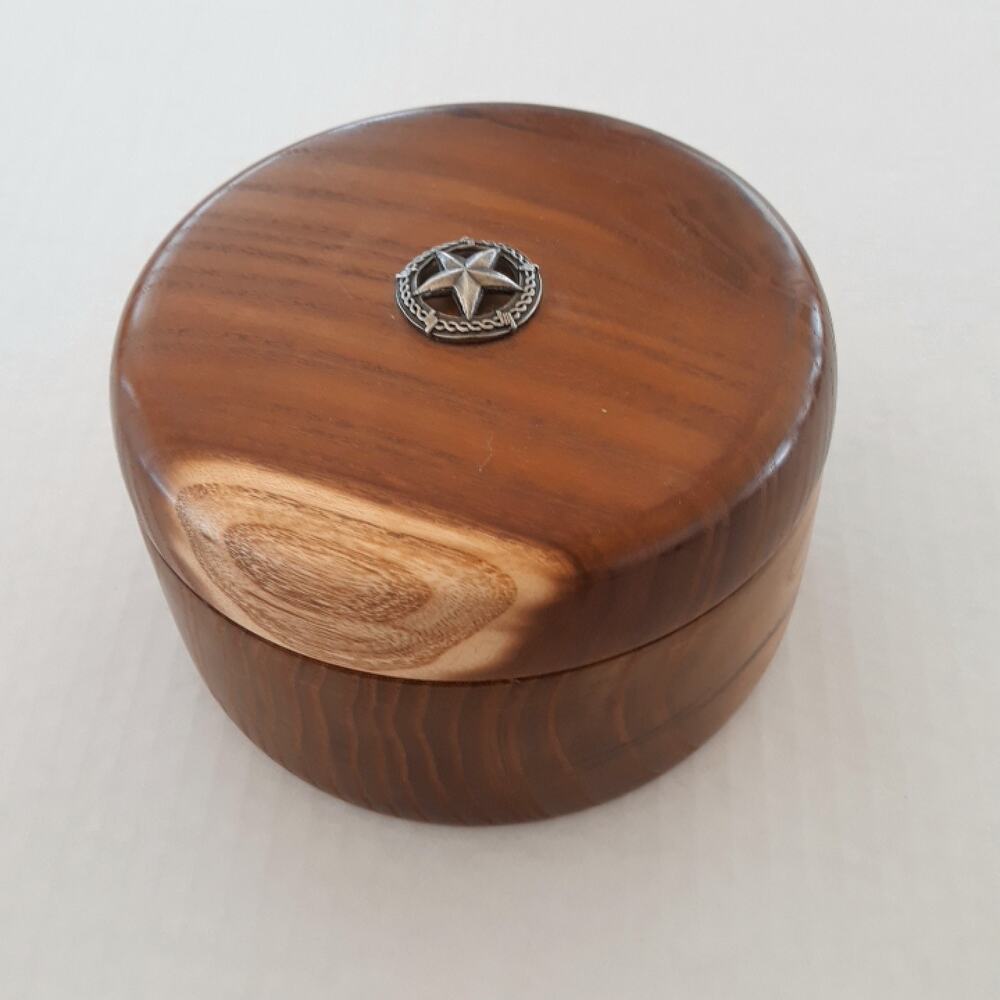 Handcrafted wood round trinket box with lid & star concho